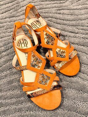 House of Harlow 1960 Celiney Nectarine Coral Suede Studded Sandals Heels 36 6